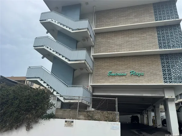 1516 Emerson St APT 104, Honolulu, HI 96813