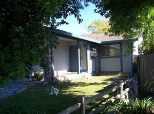 1583 Gladstone Way, Rohnert Park, CA 94928