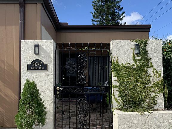 4th image of 2677 Antilles Dr