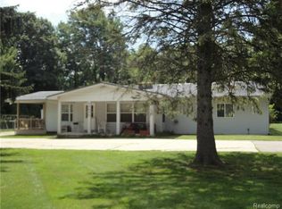 44675 Robson Rd, Van Buren Township, MI 48111