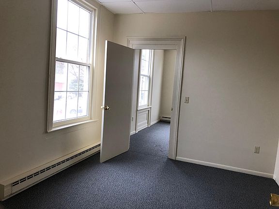 5th image of 8 Bridge St #311