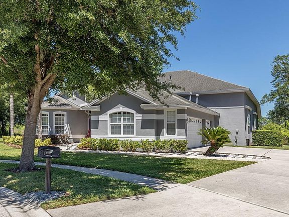 3rd image of 2208 Queen Jessica Dr