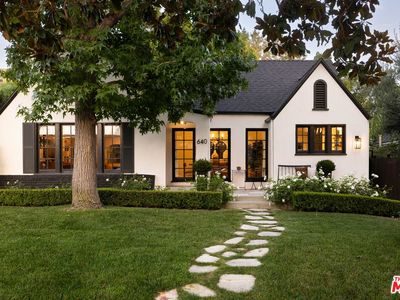 640 Lillian Way, Los Angeles, CA, 90004