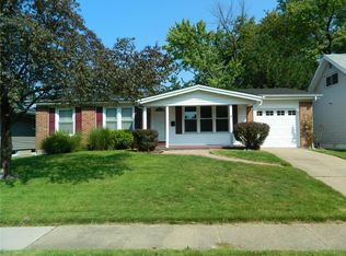 1785 Saint Anthony Ln, Florissant, MO 63033