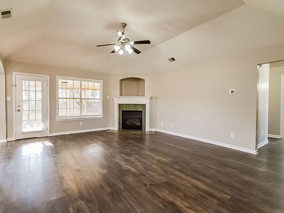 3rd image of 7843 Plantation Ridge Cv