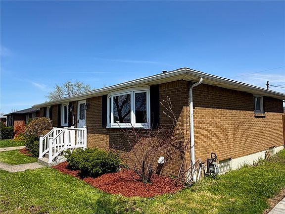 3rd image of 4843 N Bailey Ave