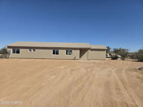 5892 N Chaparral Rd, Tucson, AZ 85743