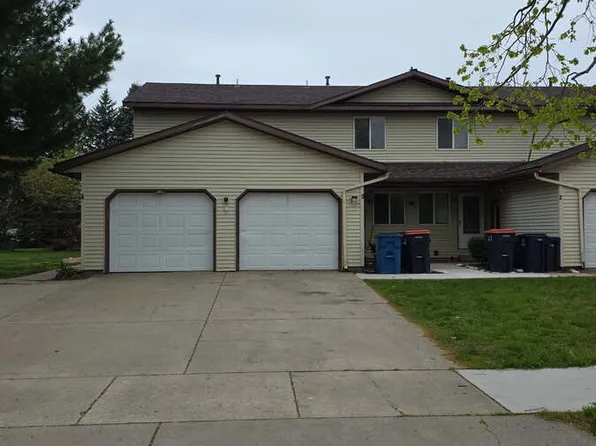 518 Century Ln APT 3, Holland, MI 49423