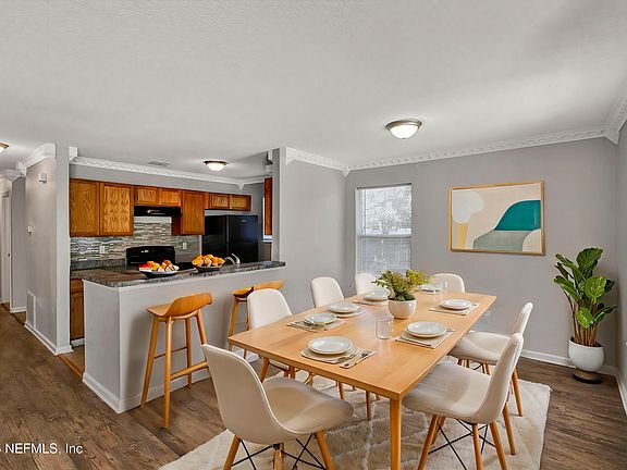 5th image of 1609 E 12TH Street