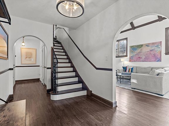 2nd image of 630 Melody Ln