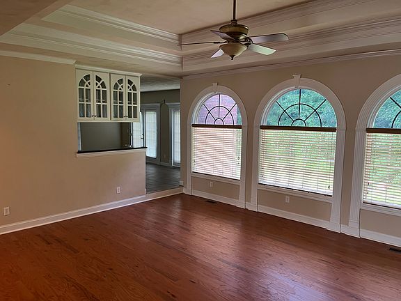 4th image of 900 Brice Ct
