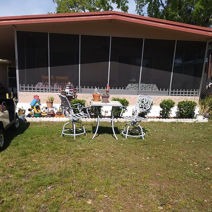 1st image of 2622 Holly Pl