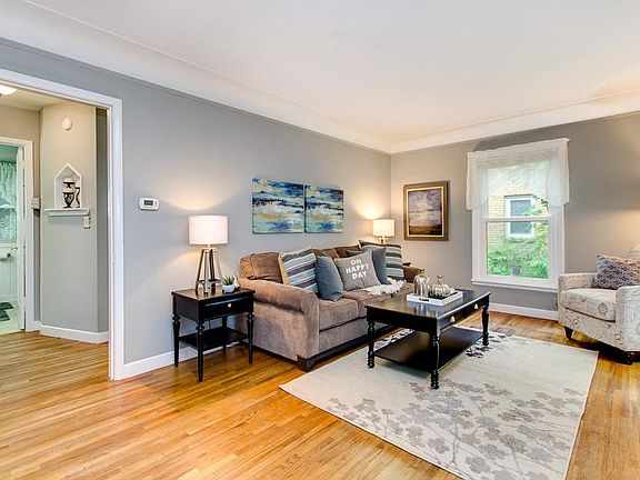 4th image of 6627 1st Ave S