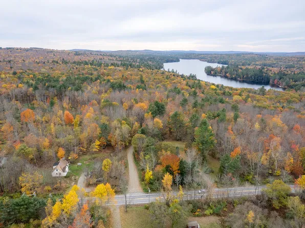 1740 Main Street, Readfield, ME 04355