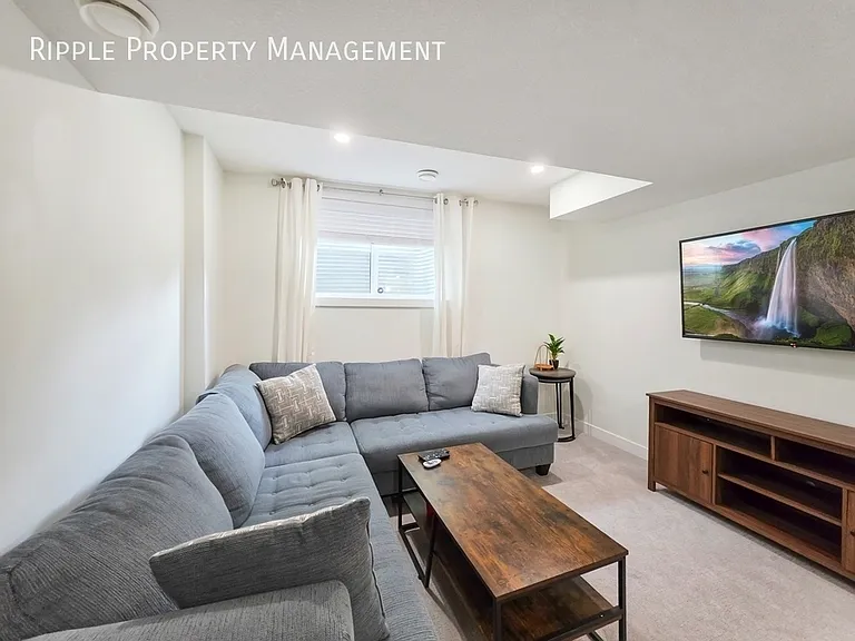 206 Sage Meadows Gdns NW #NA — Photo 33