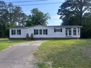 609 Weaver St, Darlington, SC 29532