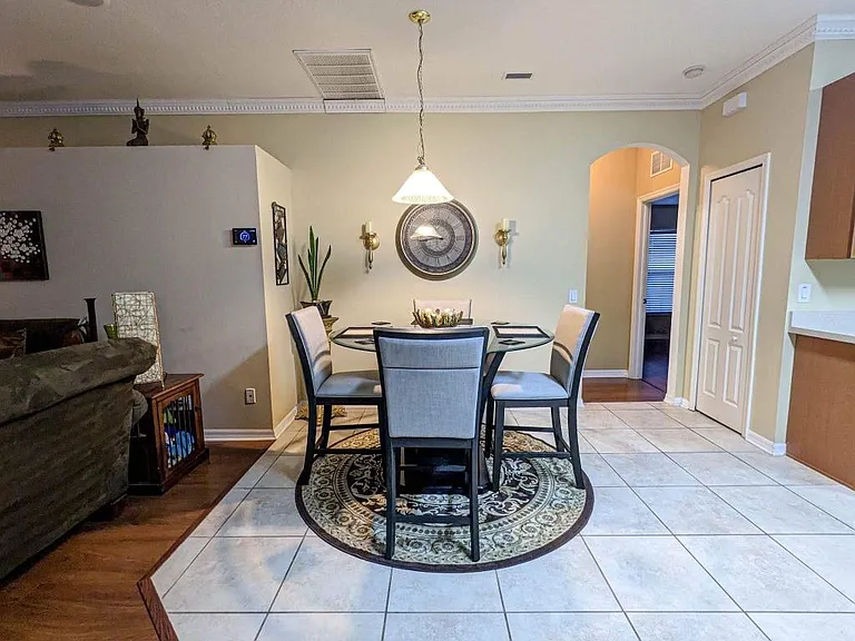5909 Plummer Slade Ct — Photo 5