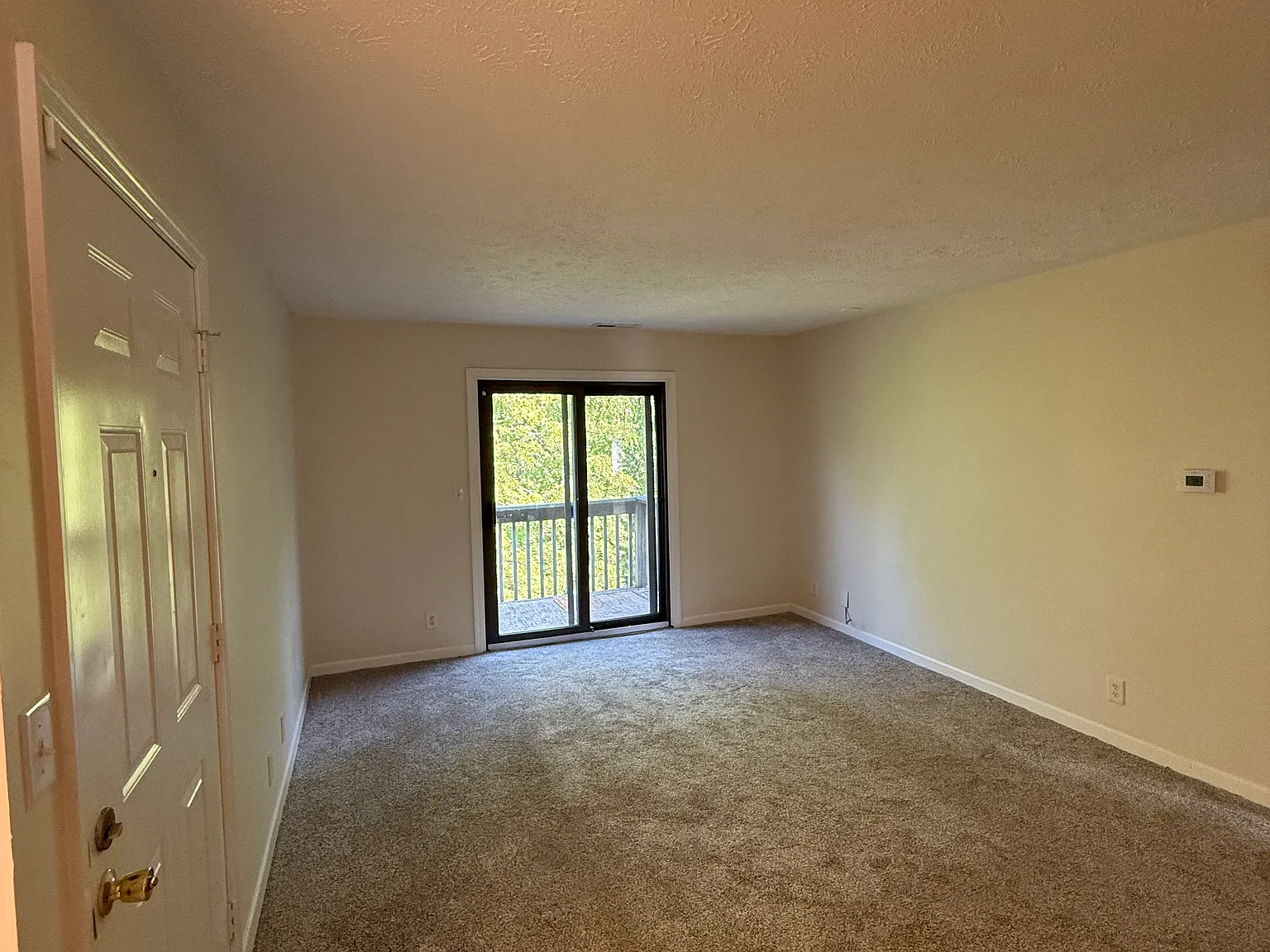 109 Urban St — Photo 2