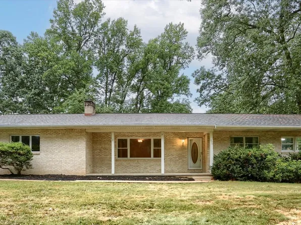 330 Taylor Rd, York, PA 17406