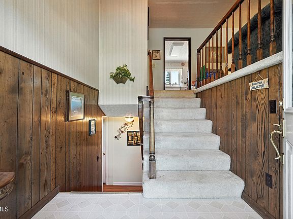 5th image of 4820 Lake Park Ct