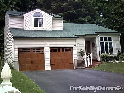1st image of 311 Mallard Dr