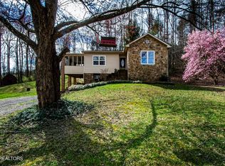 262 Moody Hollow Rd, Powell, TN 37849