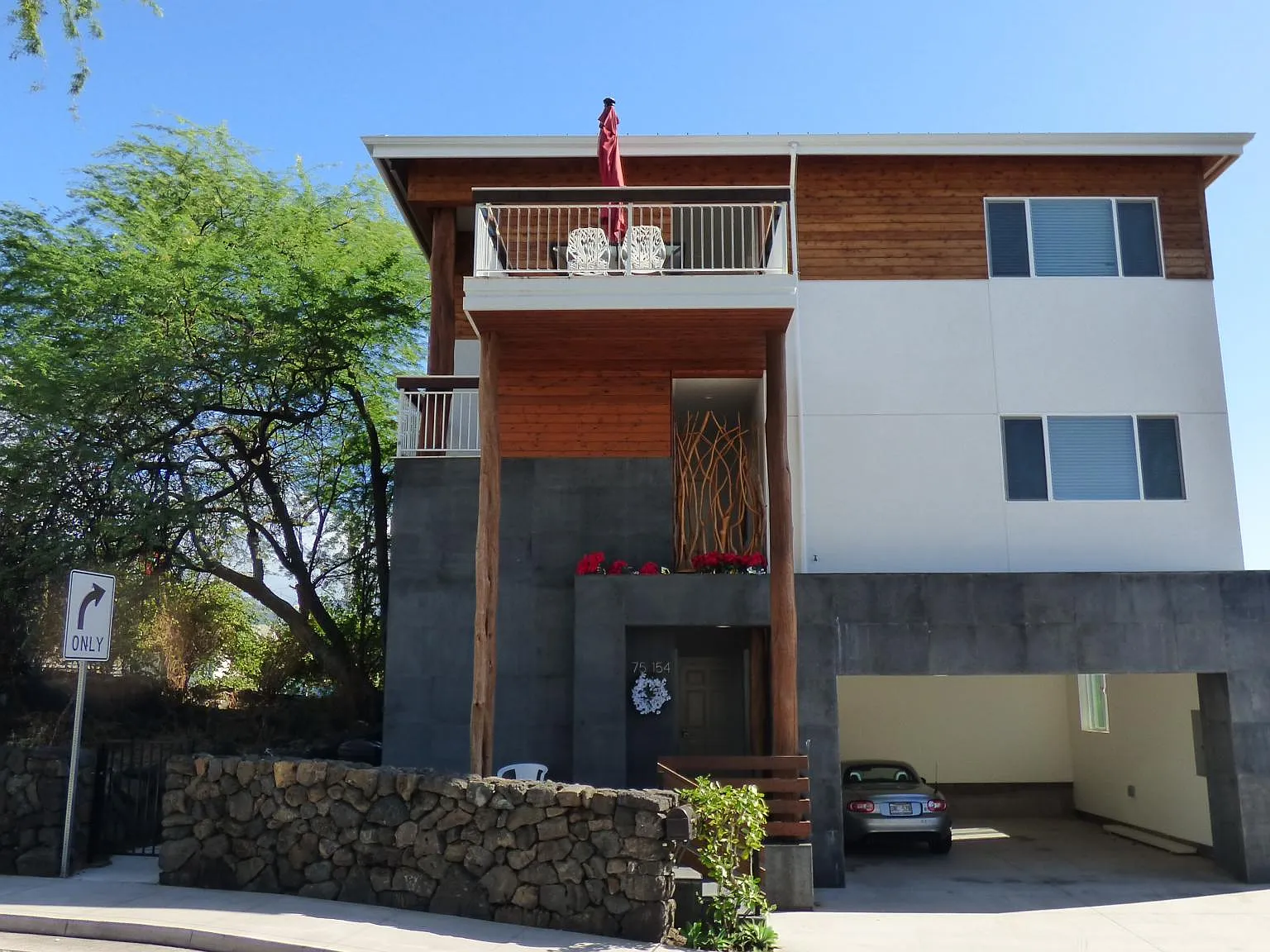 2 bed, 800 sqft, $3,400 — Photo 2