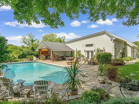 5th image of 900 Engineer Rd