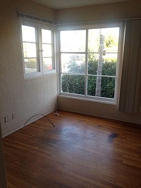 5th image of 1782 Bacon St