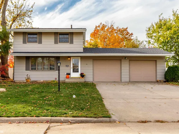 2111 S 5th St, Marshalltown, IA 50158