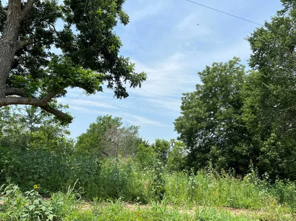 225 Knotty Pine Rd #13, Colbert, OK 74733
