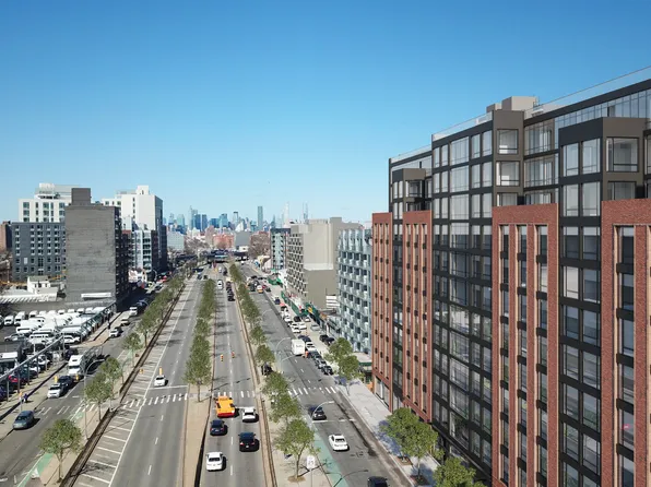 72-01 Queens Boulevard image 40 of 40
