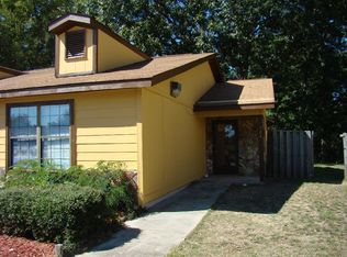 104 Brookhaven Cir, Warner Robins, GA 31093