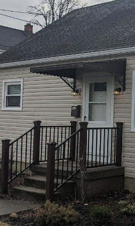 1st image of 1003 E Church St