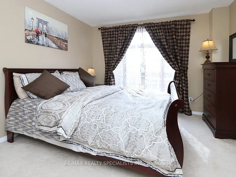 5817 Questman Holw — Photo 22
