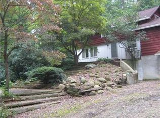 734 McClain Rd, Enon Valley, PA 16120