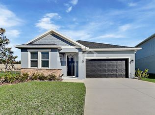 37703 Dusty Saddle Ln, Zephyrhills, FL 33541