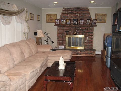 2nd image of 99 Rosemont Ave