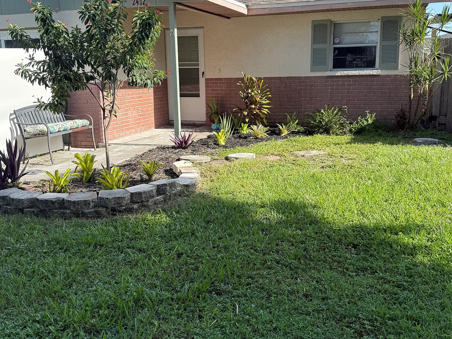 Studio, 450 sqft, $1,500 — Photo 2