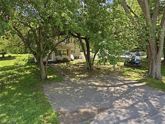5th image of 1941 Bathgate Ave