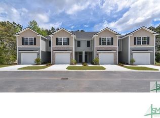 35 Walker Ct, Richmond Hill, GA 31324