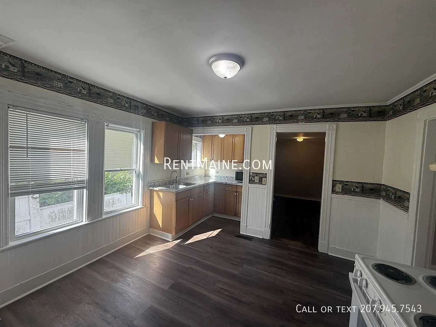 3 bed, 1.5 bath, 1700 sqft, $1,650 — Photo 3
