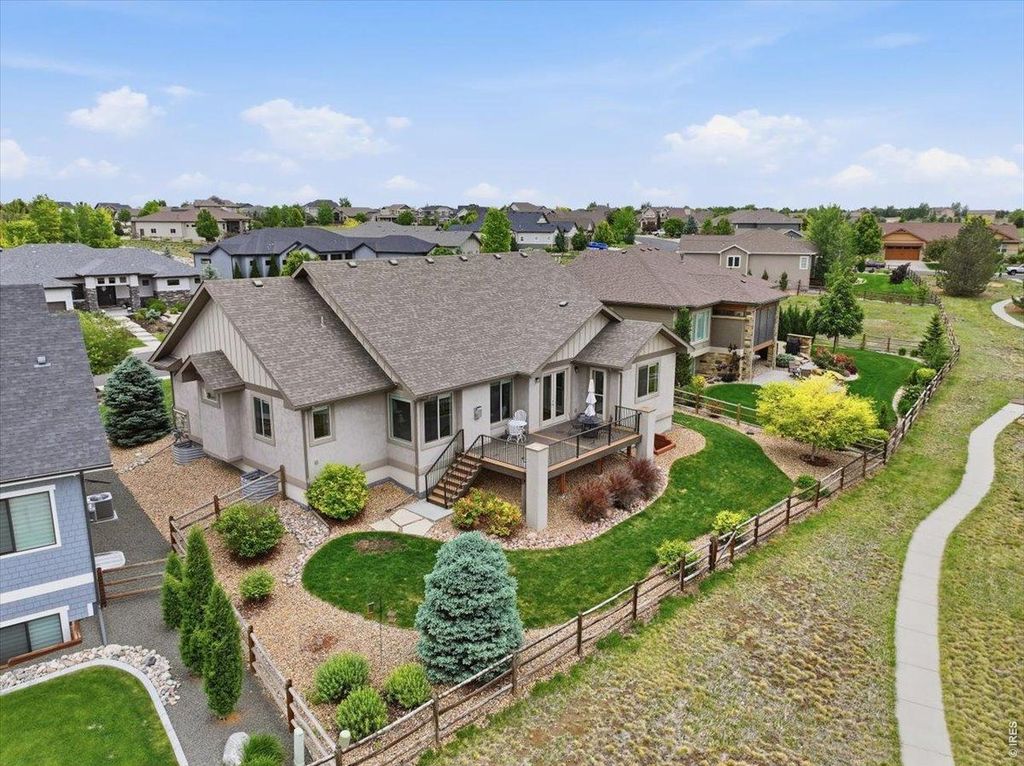 7853 Cherry Blossom Dr