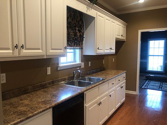 5th image of 3405 Old Ashbrook Dr