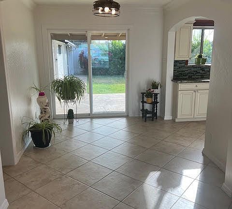 5th image of 2915 N 21ST Avenue