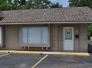 2474 Orchard Lake Rd, Sylvan Lake, MI 48320