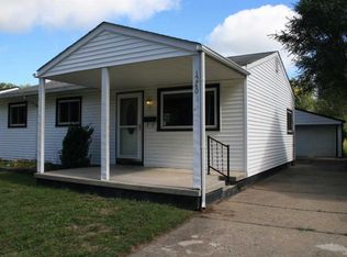 1240 Redleaf Ln, Ypsilanti, MI 48198