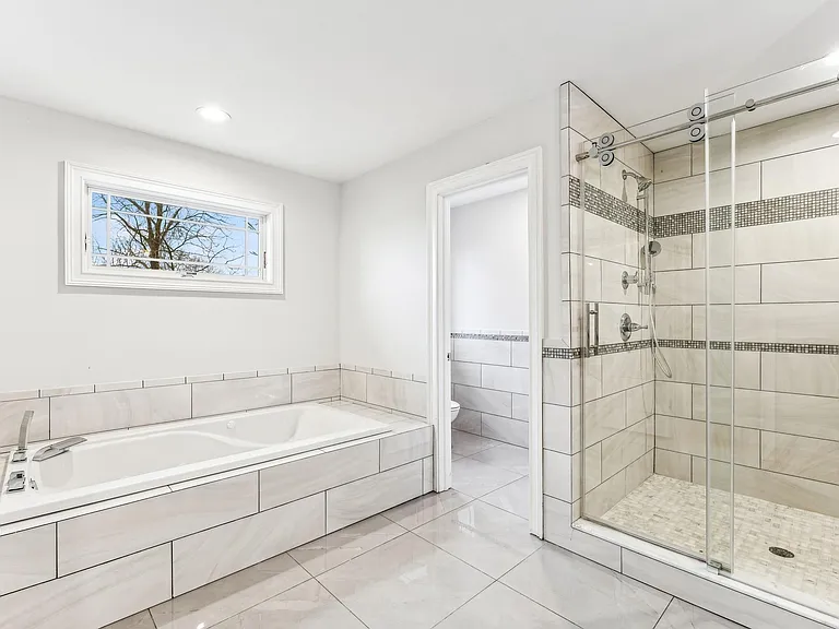 25 Jones Ct — Photo 33