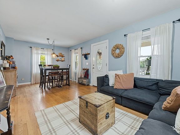 4th image of 1206 Avery Ave