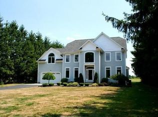 581 Ransom Rd, Lancaster, NY 14086
